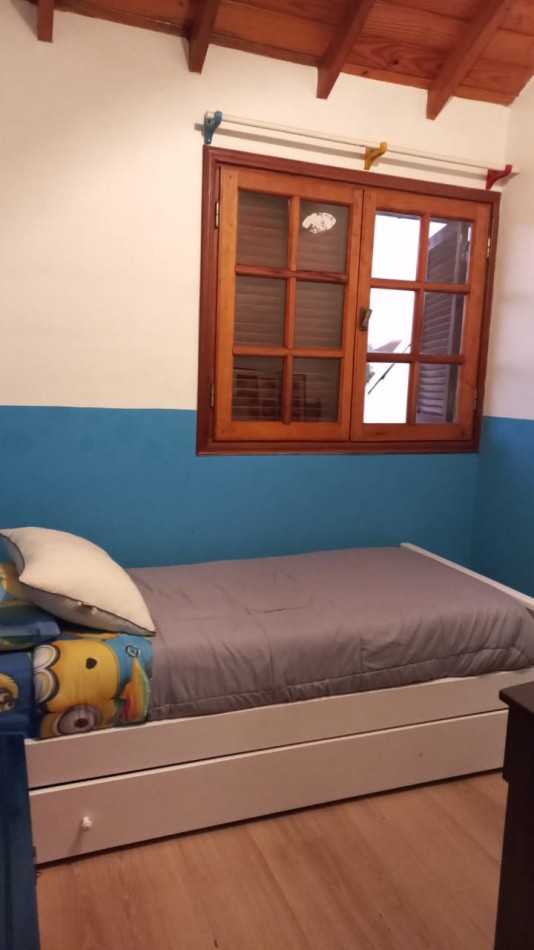 Duplex 4 ambientes con garage Los Pinares