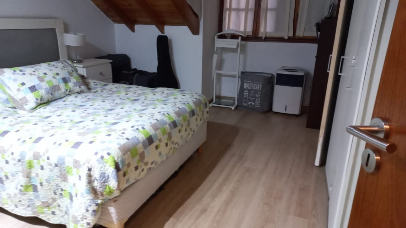 Duplex 4 ambientes con garage Los Pinares