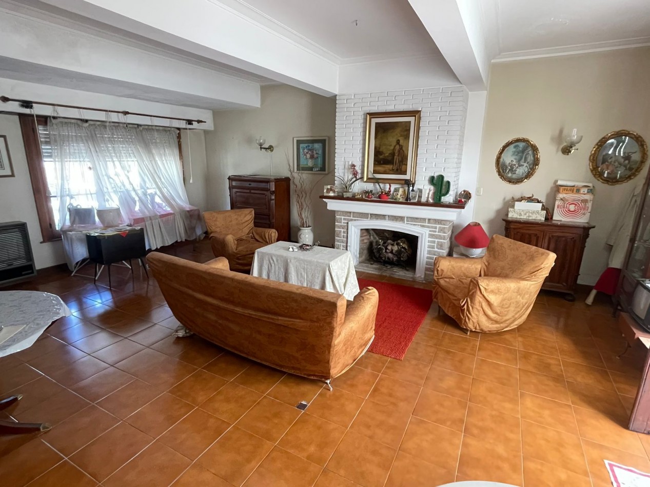 CHALET 5 AMB REMODELADO - LOS TRONCOS -URGENCIA DE VENTA
