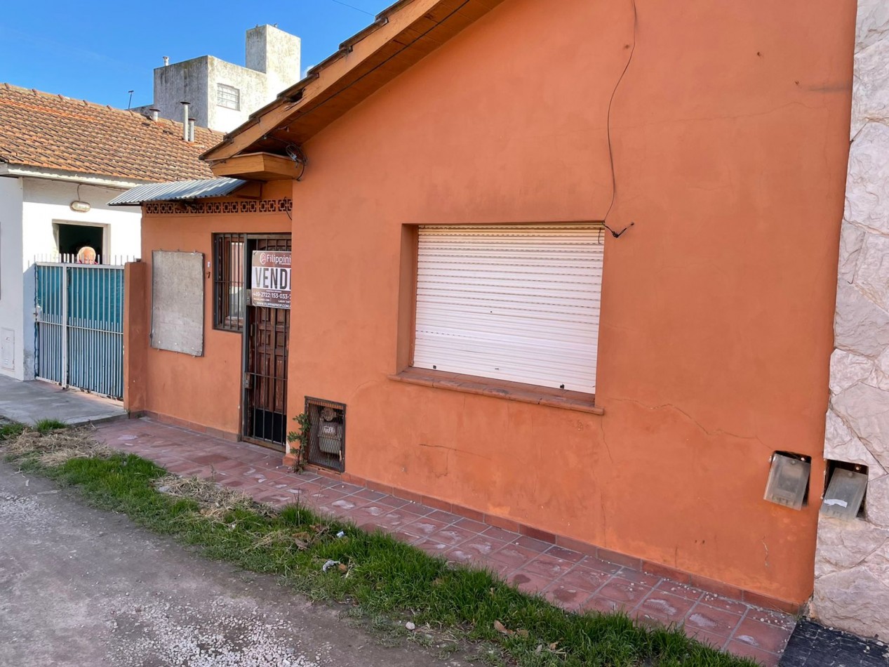 VENTA DE CASA EN PH -  2 AMBIENTES - LAS AVENIDAS