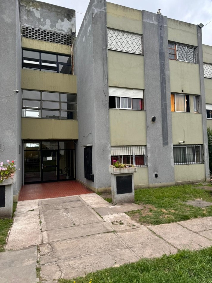 Departamento 5 ambientes - Av Polonia - Mar del Plata