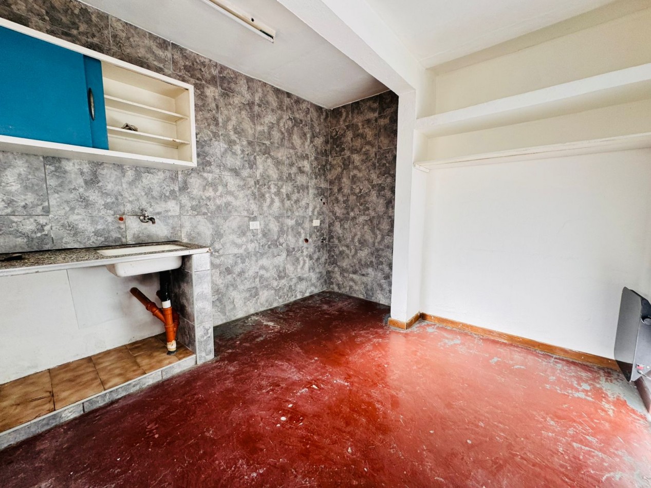 Departamento Ph 2 ambientes. Zona las Avenidas . Alquiler 24 meses .