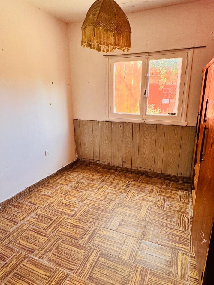 Casa 3 amb con cochera + dpto 2 amb  - APTA CREDITO