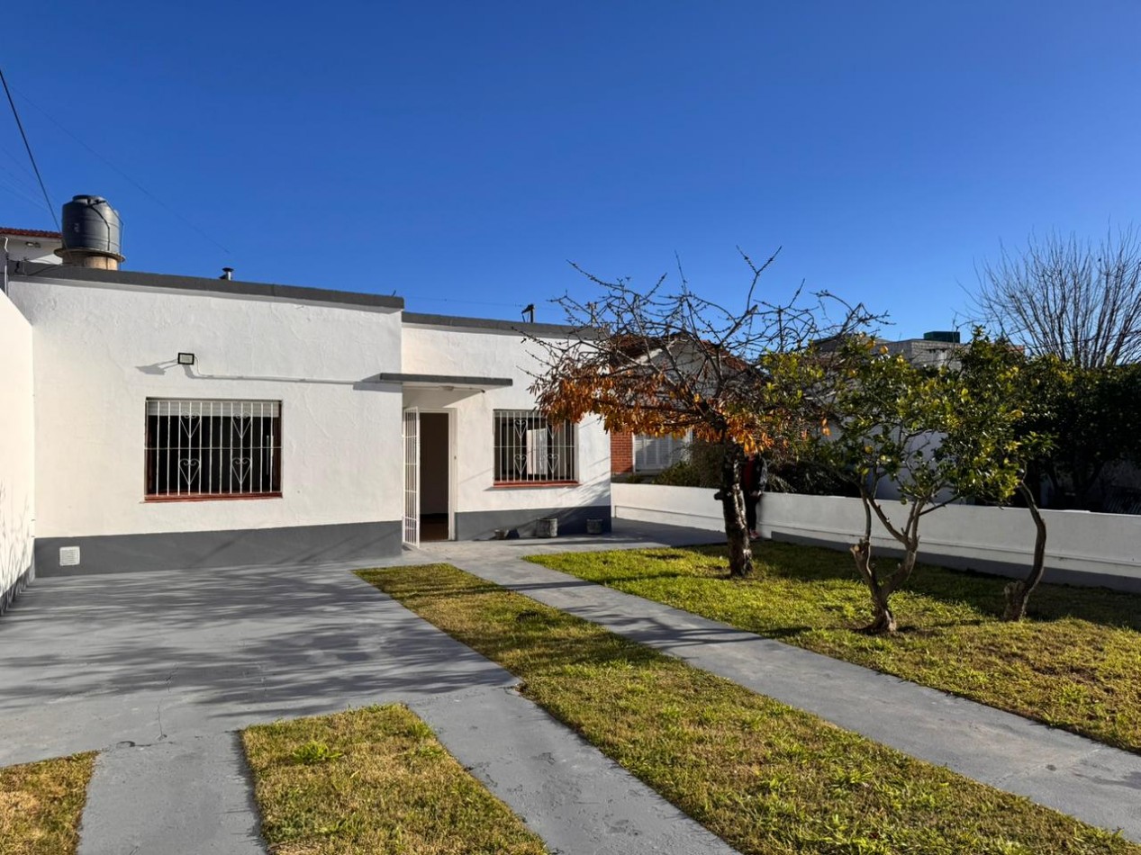 CASA 3 ambientes CON PARQUE - Alquiler 24 meses - Mar del Plata.