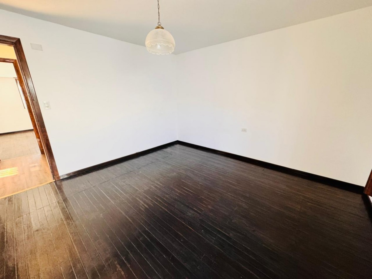 CASA 3 ambientes CON PARQUE - Alquiler 24 meses - Mar del Plata.