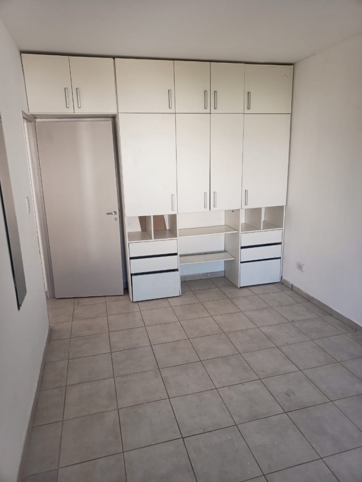 Ph dos ambientes amplios con parque- Villa Lourdes - Mar del Plata .