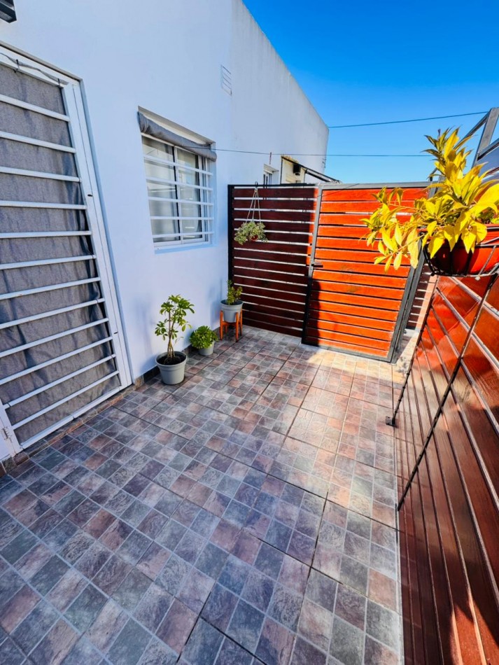 Departamento PH Monoambiente A La Calle Con Balcon - Villa Lourdes - Mar del Plata