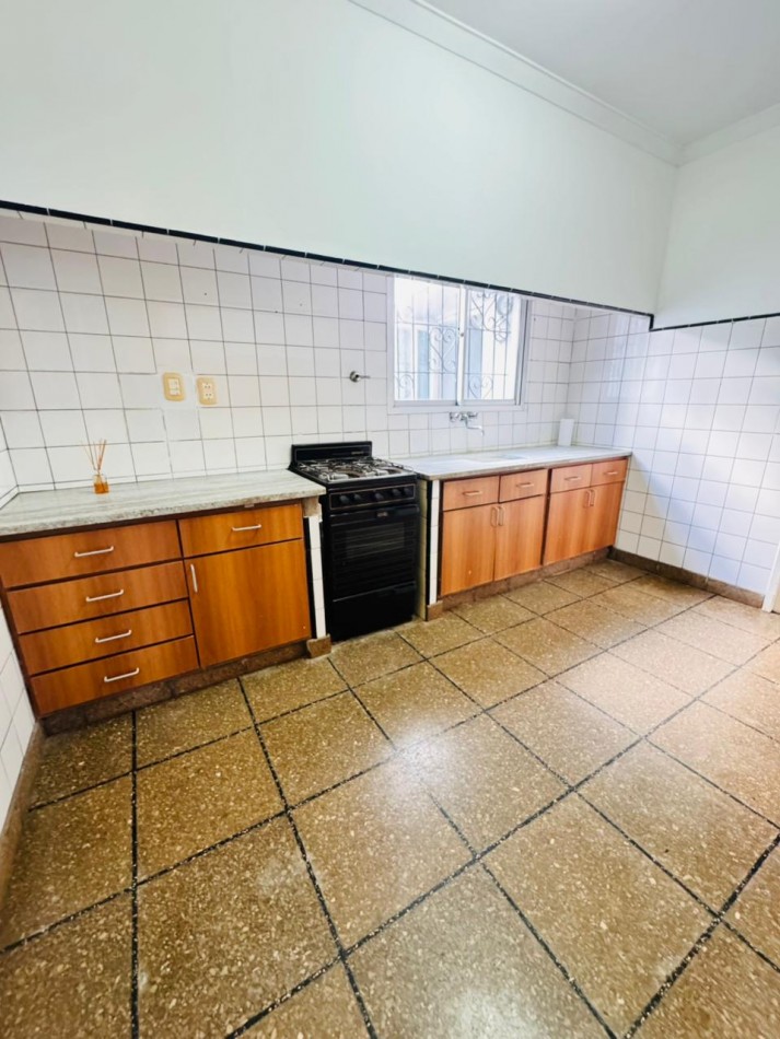 Chalet 5 ambientes con garage - Zona Mundialista - APTO CREDITO