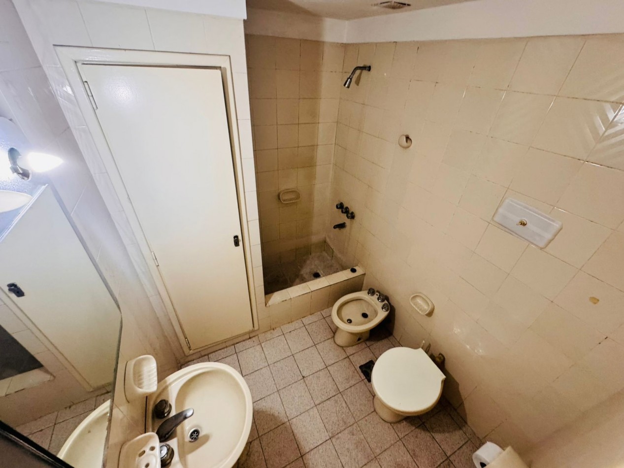 Chalet 5 ambientes con garage - Zona Mundialista - APTO CREDITO