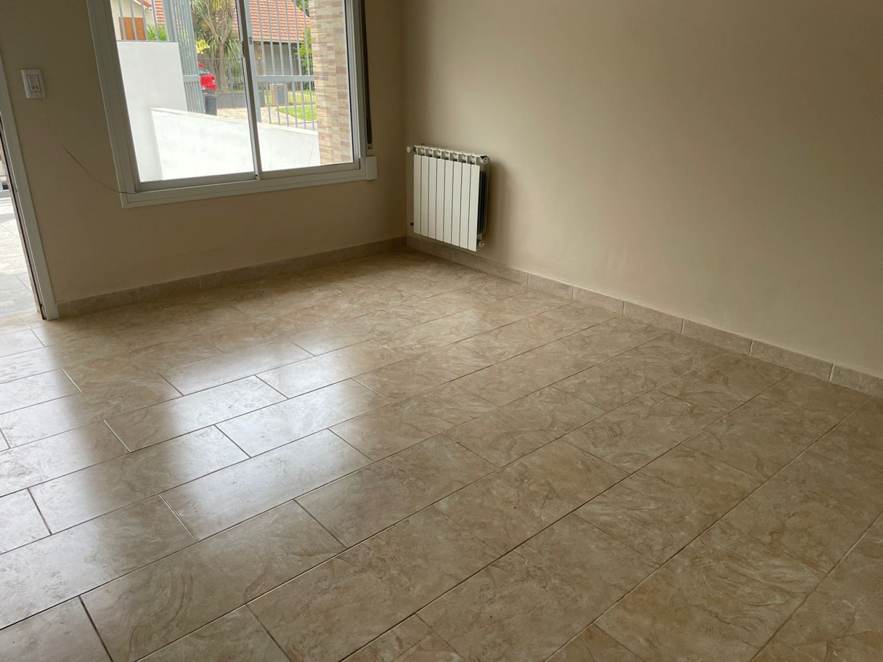 Duplex 3 amb con entrada de auto - Alquiler 24 meses - COLINAS DE PERALTA RAMOS - 