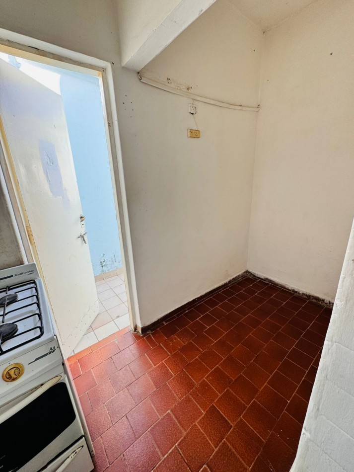 Casa en ph 3 ambientes- Las Avenidas - 