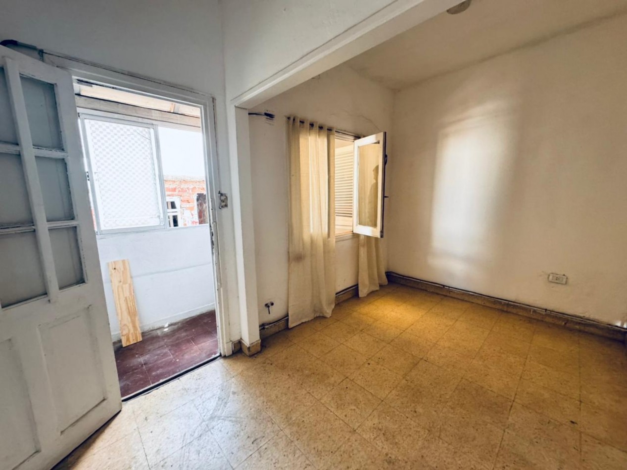 Departamento en PH  2 ambientes con balcon - Mar del Plata .