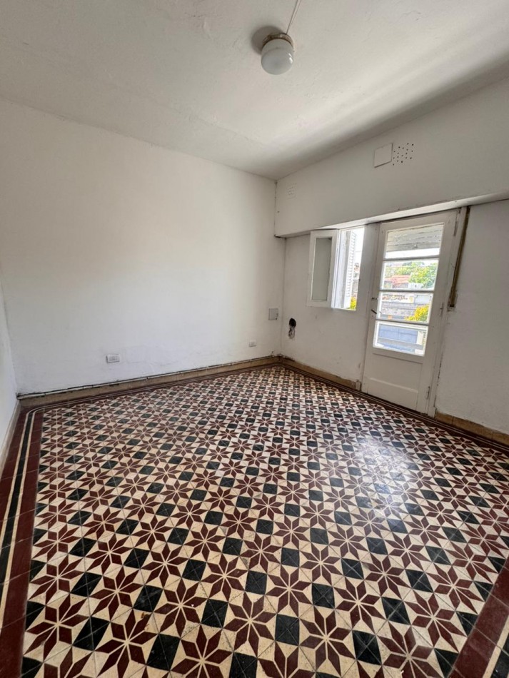 Departamento en PH  2 ambientes con balcon - Mar del Plata .