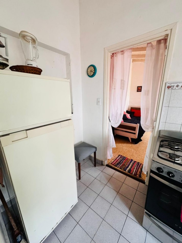 ALQUIER VERANO 2026 - Dpto 2 ambientes por escalera- Guemes