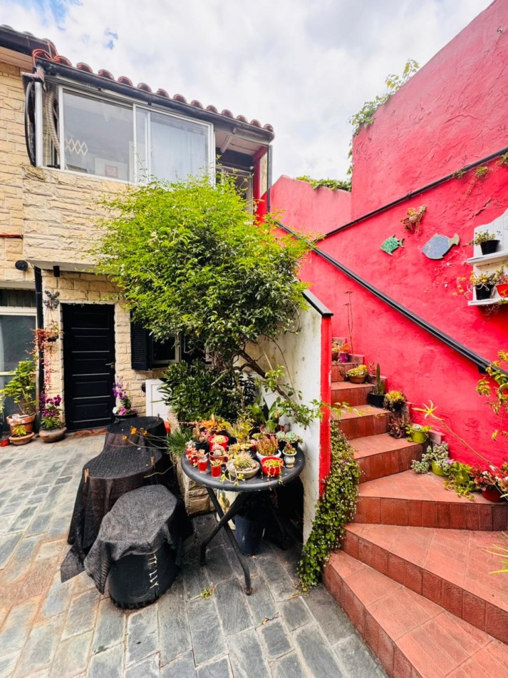 ALQUIER VERANO 2026 - Dpto 2 ambientes por escalera- Guemes