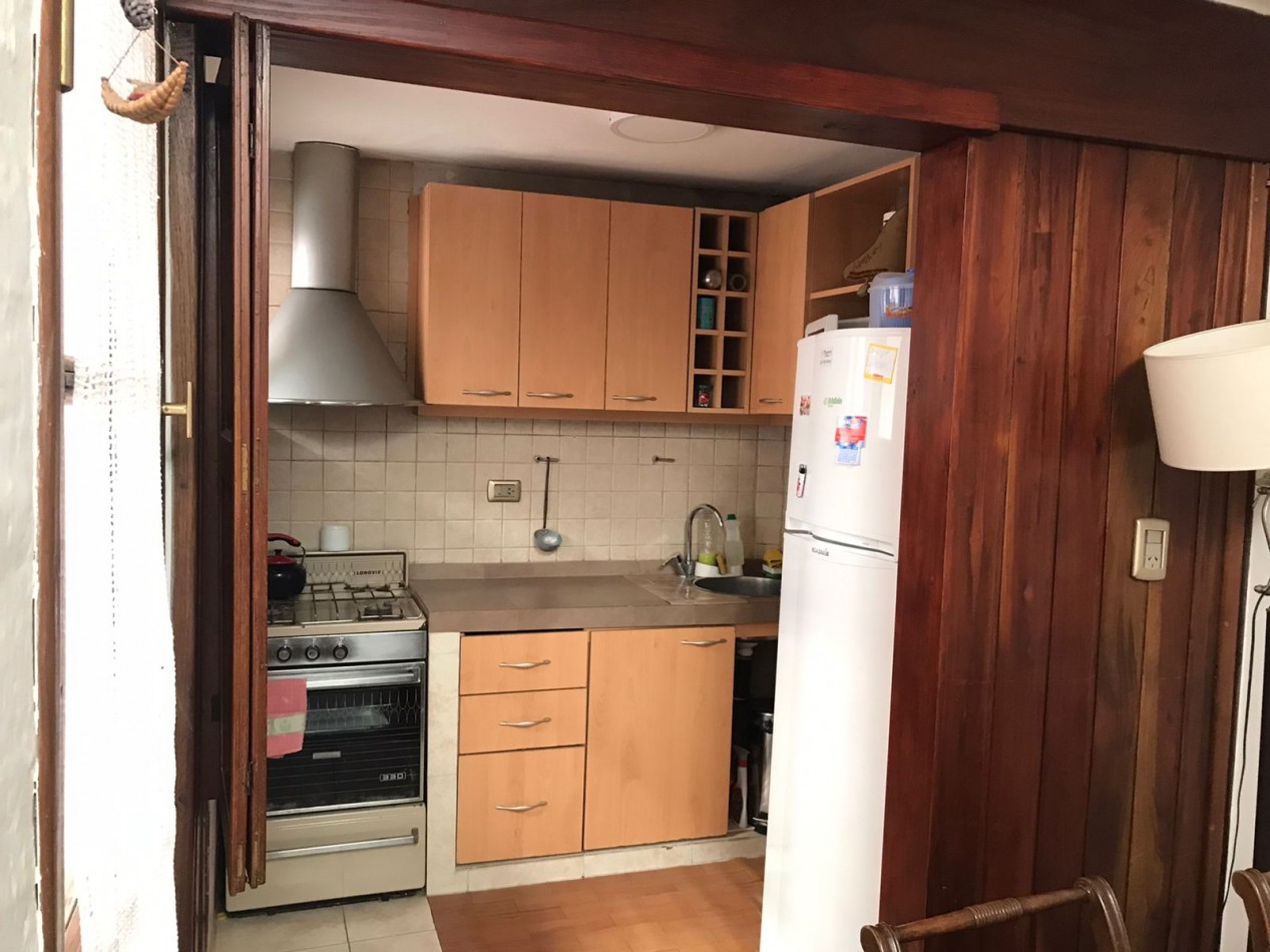 ALQUILER VERANO 2026 - CASA 2 AMB CON COCHERA CHICA- LOS TRONCOS