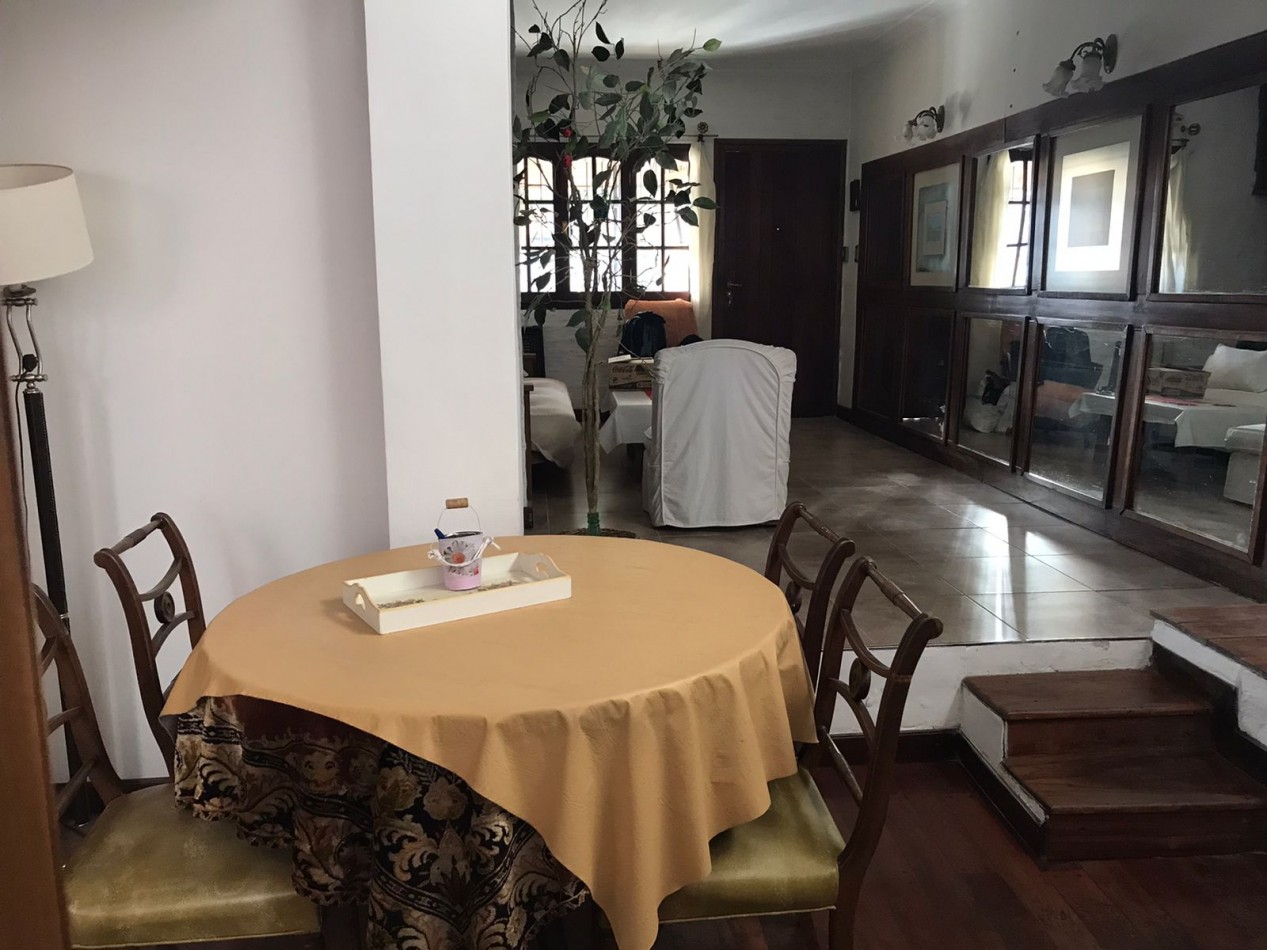 ALQUILER VERANO 2026 - CASA 2 AMB CON COCHERA CHICA- LOS TRONCOS