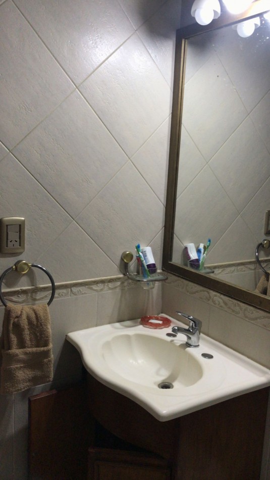 ALQUILER VERANO 2026 - CASA 2 AMB CON COCHERA CHICA- LOS TRONCOS