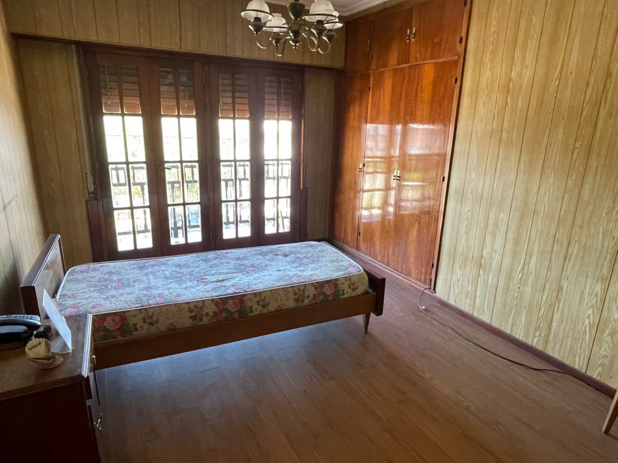 CASA 4 AMB + 4 LOCALES - EN BLOCK- TERMAS HUINCO