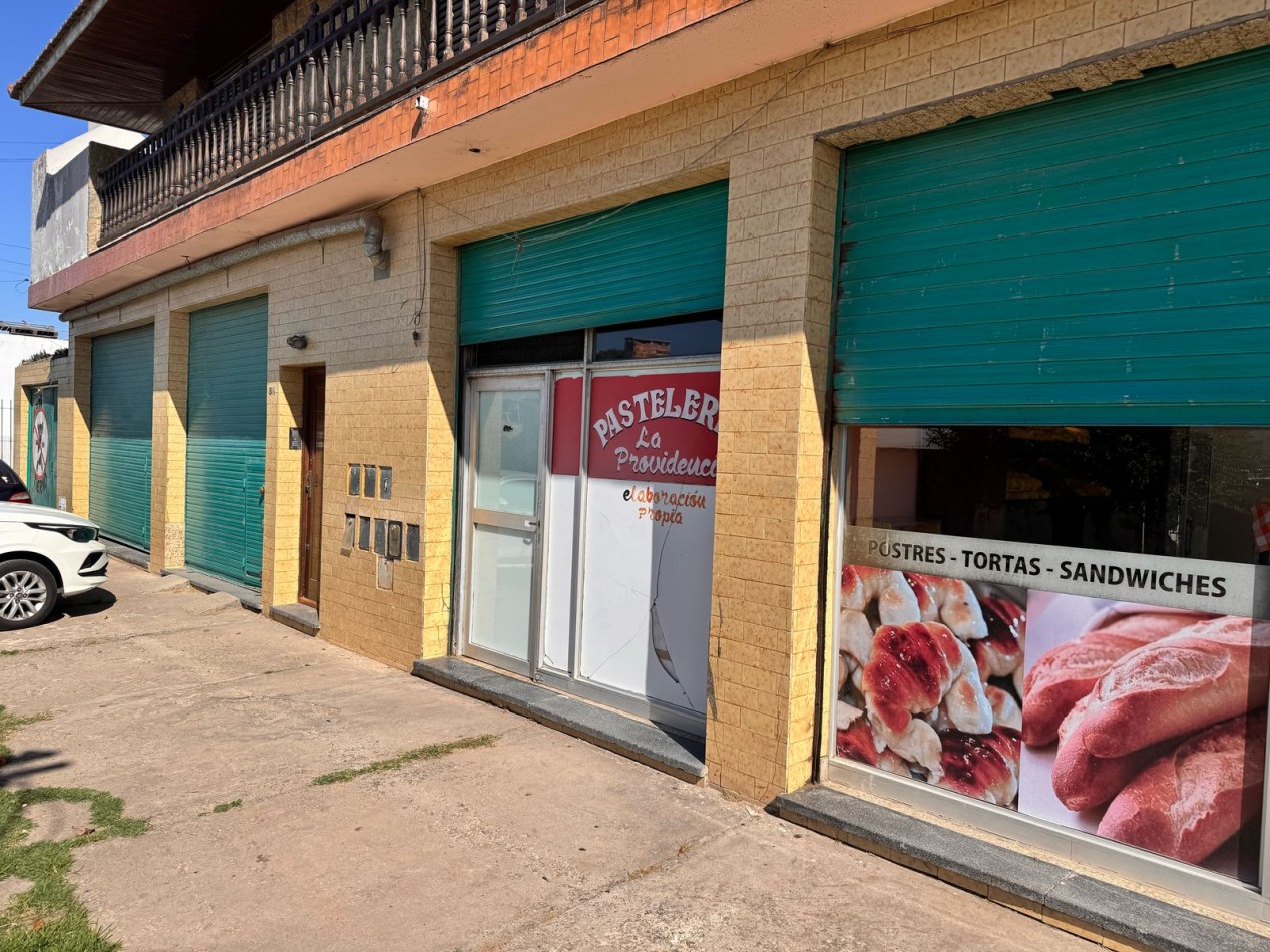 CASA 4 AMB + 4 LOCALES - EN BLOCK- TERMAS HUINCO