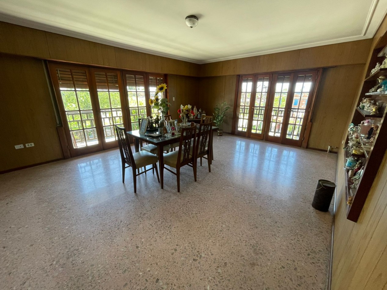 CASA 4 AMB + 4 LOCALES - EN BLOCK- TERMAS HUINCO