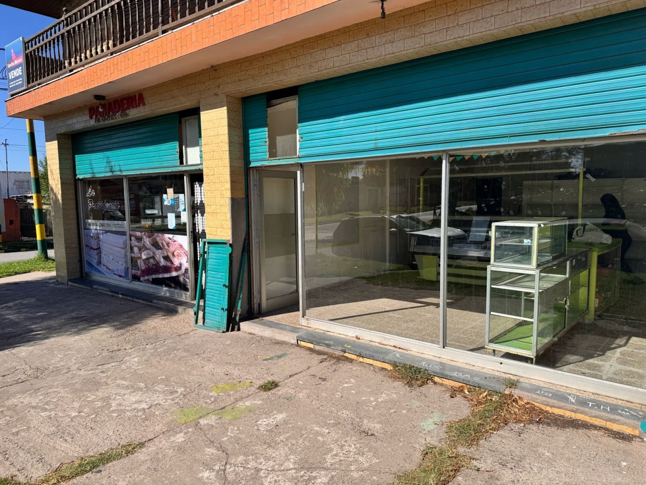 CASA 4 AMB + 4 LOCALES - EN BLOCK- TERMAS HUINCO