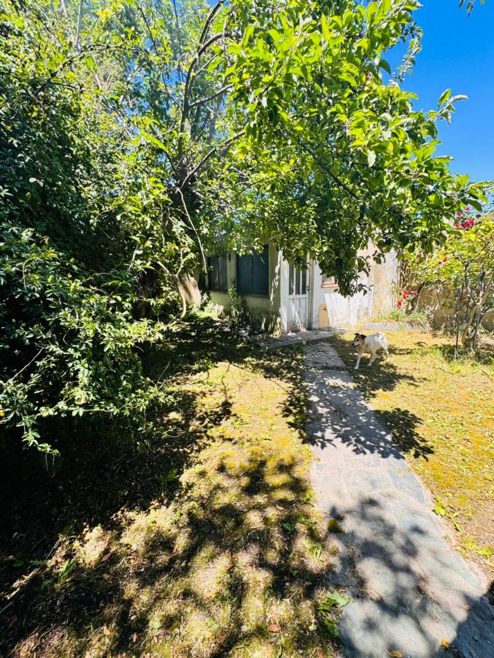 Chalet 3 ambientes con garage - Bosque Grande