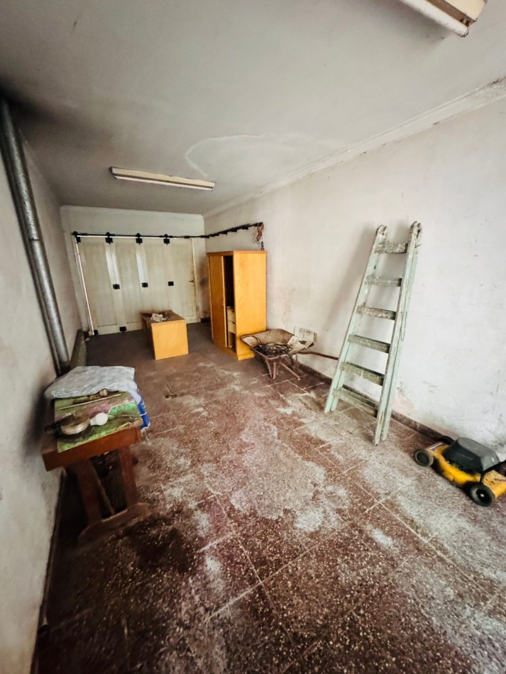 Chalet 3 ambientes con garage - Bosque Grande