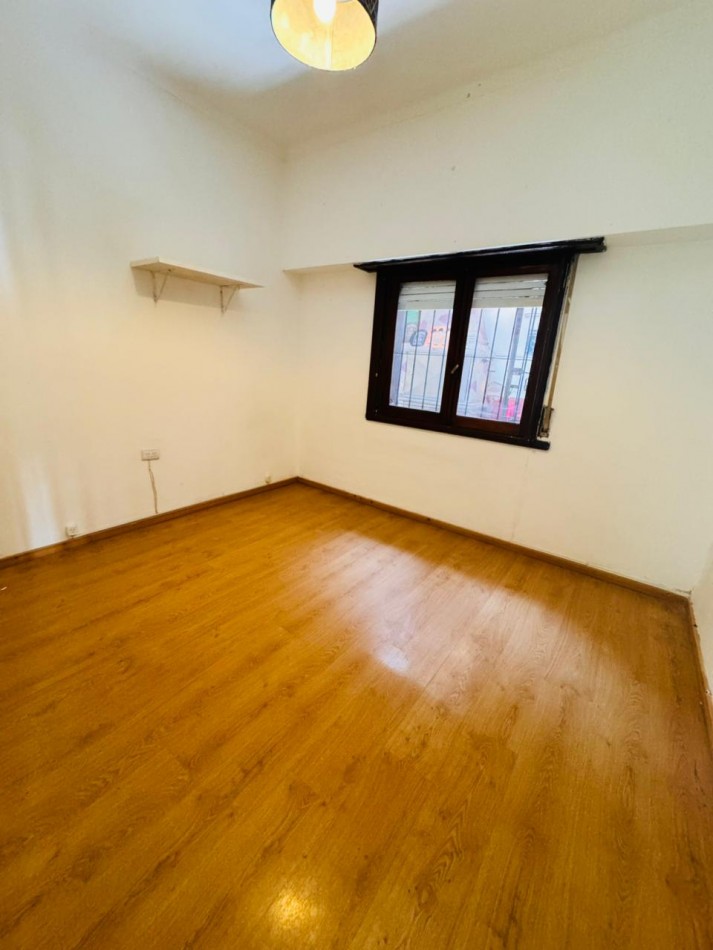 Casa en PH a la calle - 3 amb con garage y parrilla - VILLA LOURDES - MAR DEL PLATA - ALQ 24 MESES