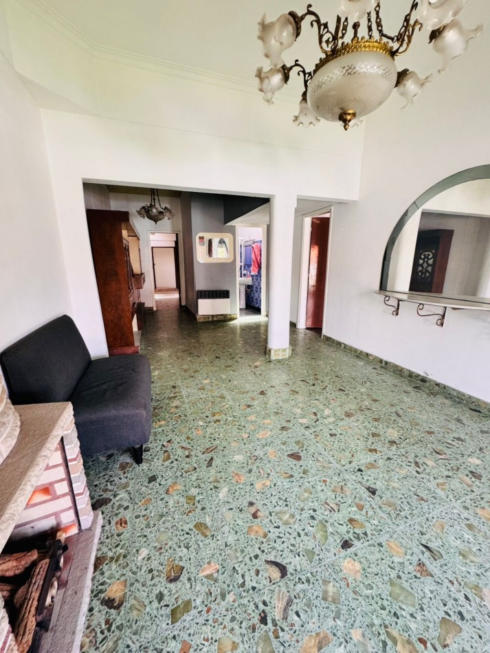 Casa en PH a la calle - 3 amb con garage y parrilla - VILLA LOURDES - MAR DEL PLATA - ALQ 24 MESES