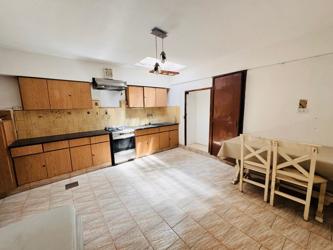 Casa en PH a la calle - 3 amb con garage y parrilla - VILLA LOURDES - MAR DEL PLATA - ALQ 24 MESES