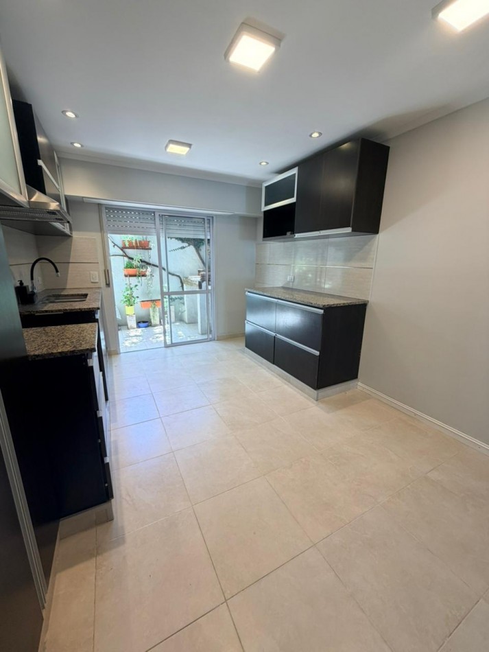 Casa 4 ambientes con cochera - Alquiler 24 meses 