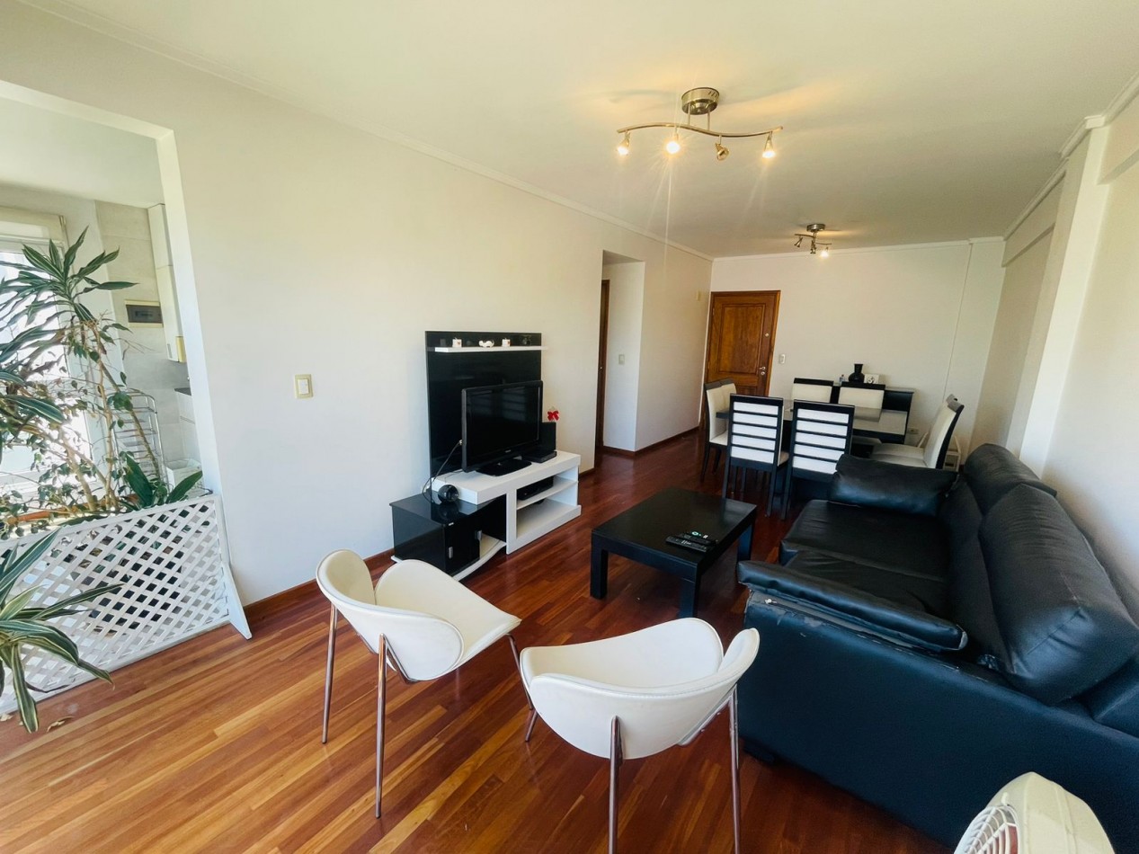 ALQUILER VERANO 2026 - DEPARTAMENTO 3 AMBIENTES CON COCHERA -  MACROCENTRO