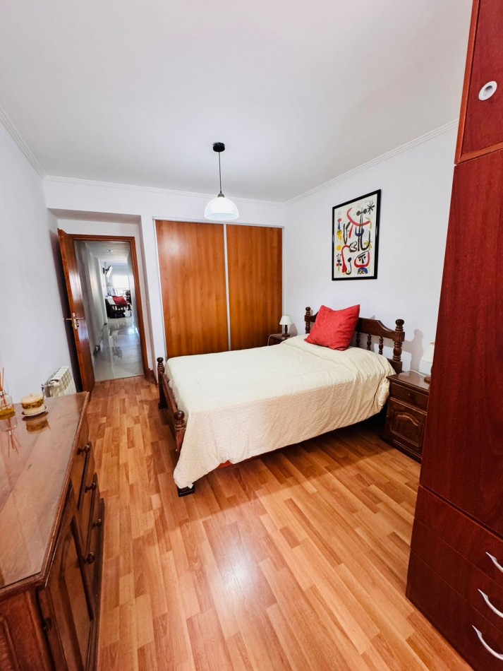 ALQUILER TEMPORAL VERANO 2026 - 2 AMB- FRENTE AL MAR - LA PERLA - COCHERA