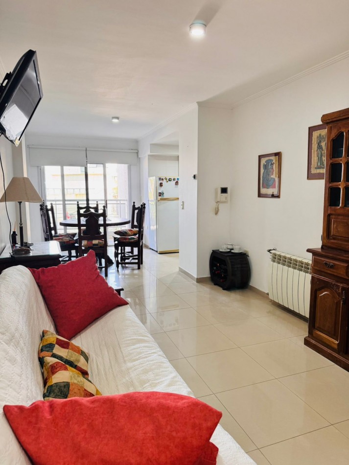 ALQUILER TEMPORAL VERANO 2026 - 2 AMB- FRENTE AL MAR - LA PERLA - COCHERA