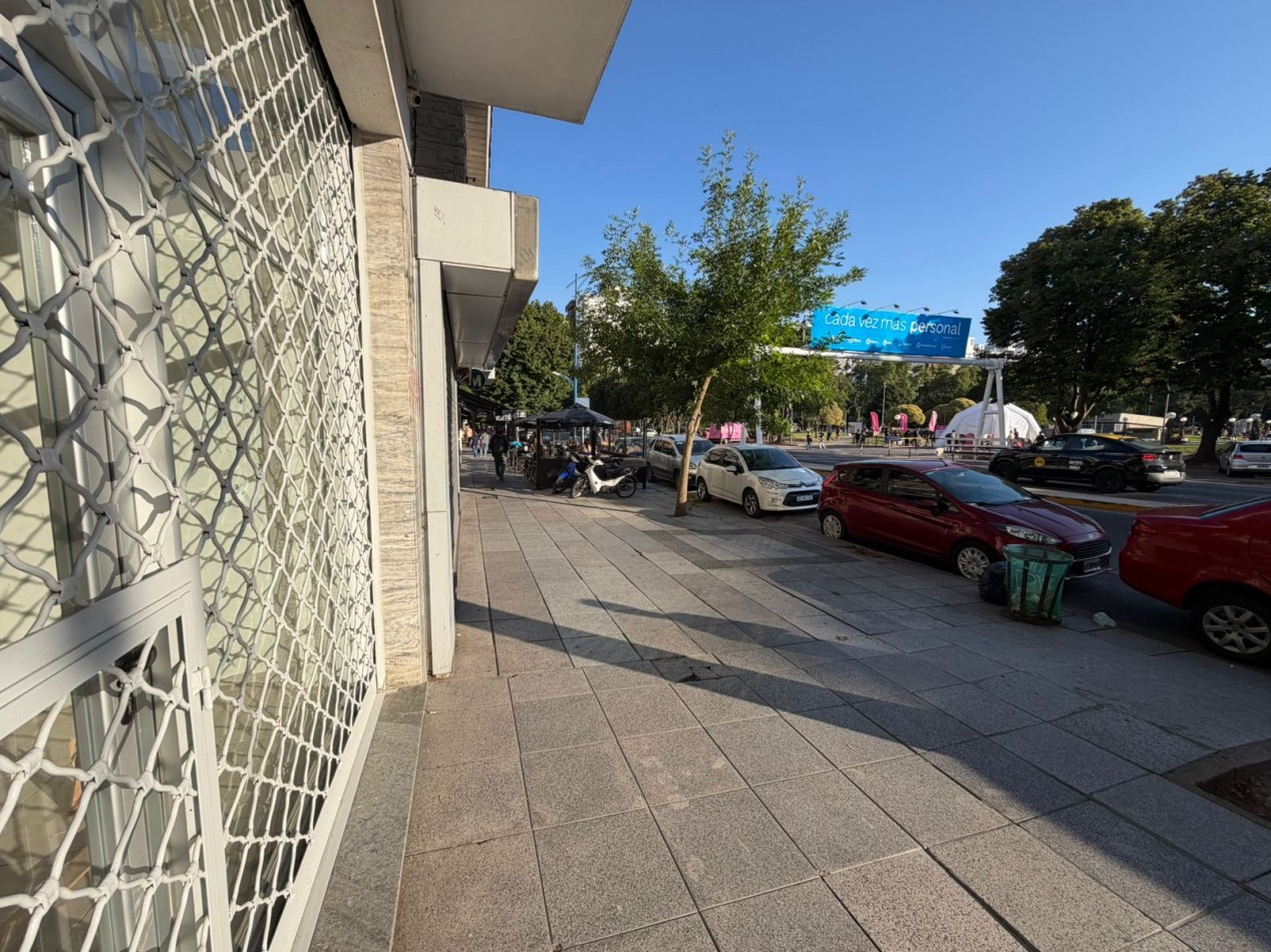 Local Comercial - Ubicacion Inmejorable - Alquiler 24 meses