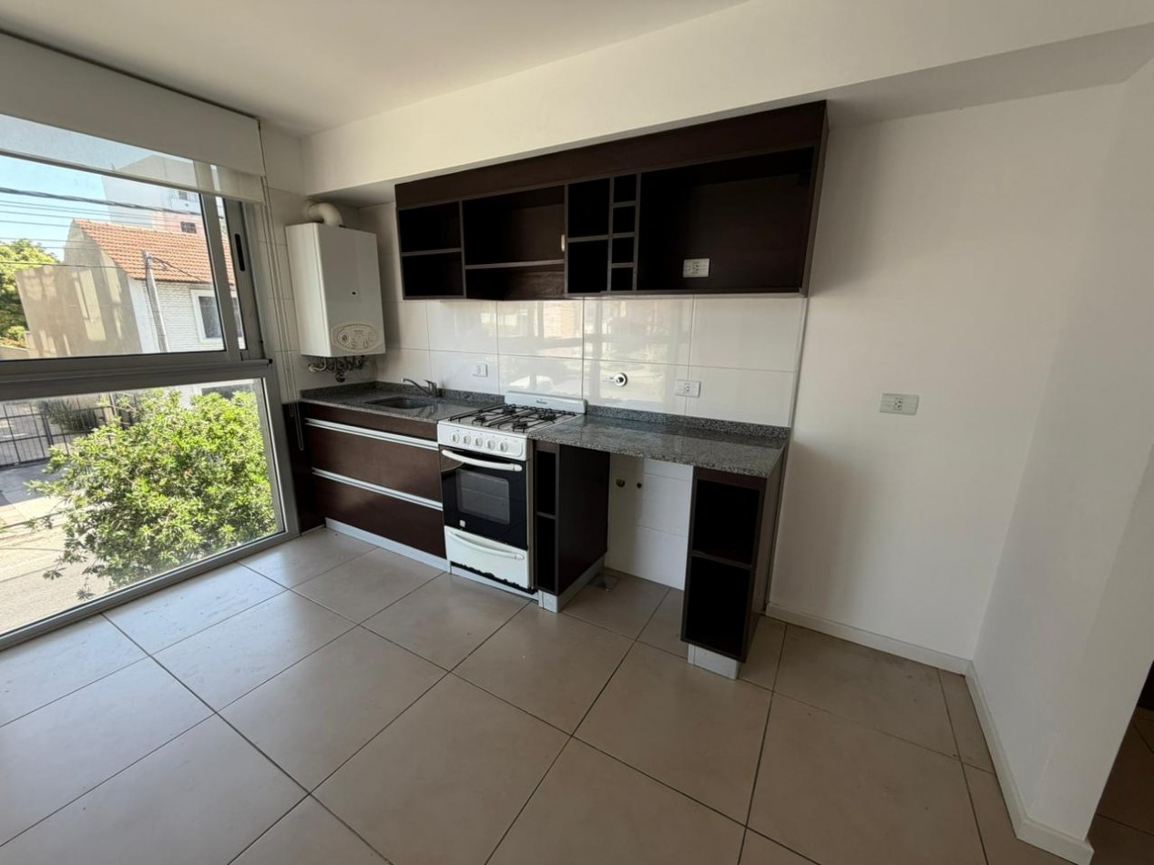 Semipiso 2 ambientes - Alquiler 24 meses - Zona Chauvin