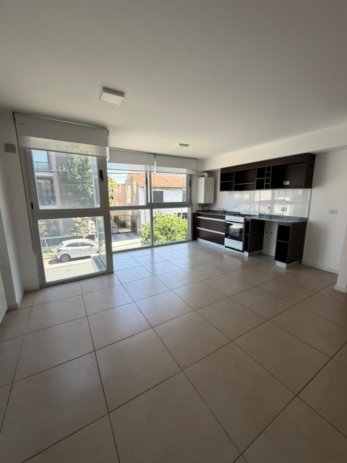 Semipiso 2 ambientes - Alquiler 24 meses - Zona Chauvin