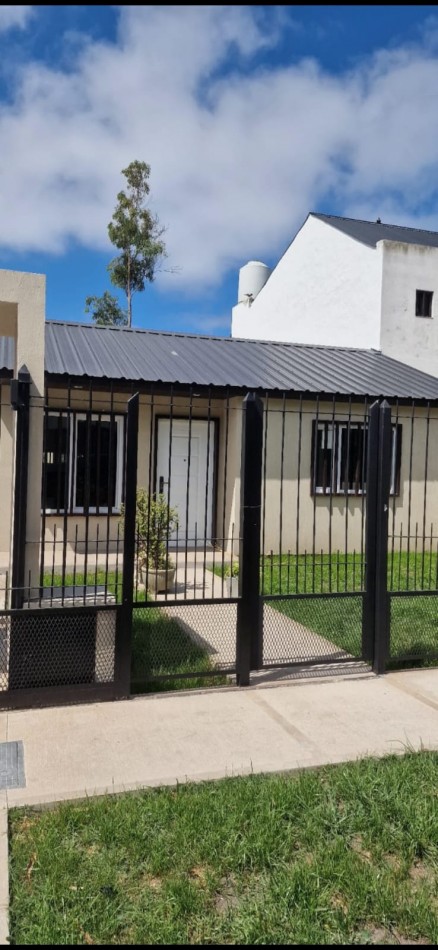 CASA 3 AMB CON QUINCHO - COLINAS DE PERALTA RAMOS - APTA CREDITO