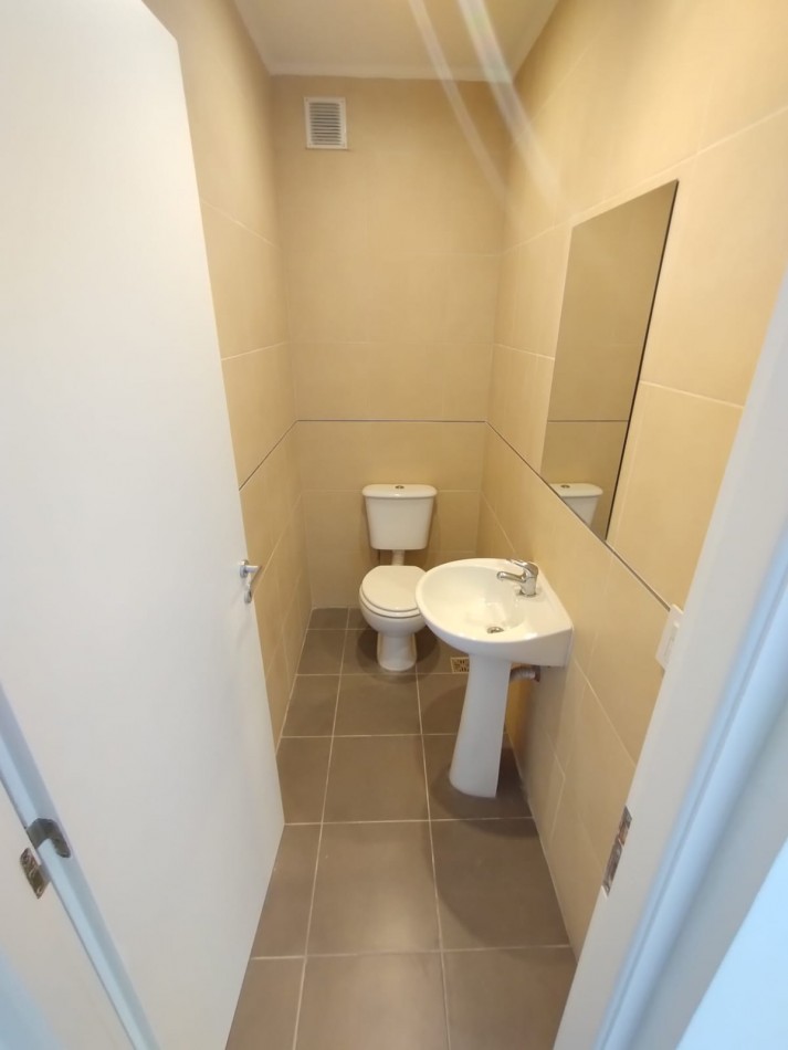 Alquiler 24 meses -Duplex 3 ambientes con cochera. - Colinas de Peralta Ramos