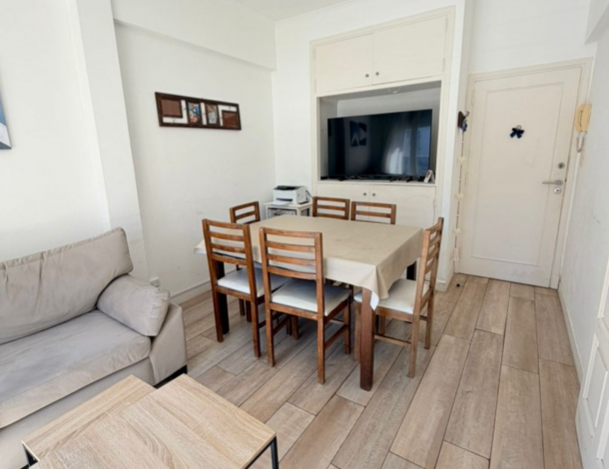 Departamento 2 Ambientes al frente - Plaza Colon - APTO CREDITO