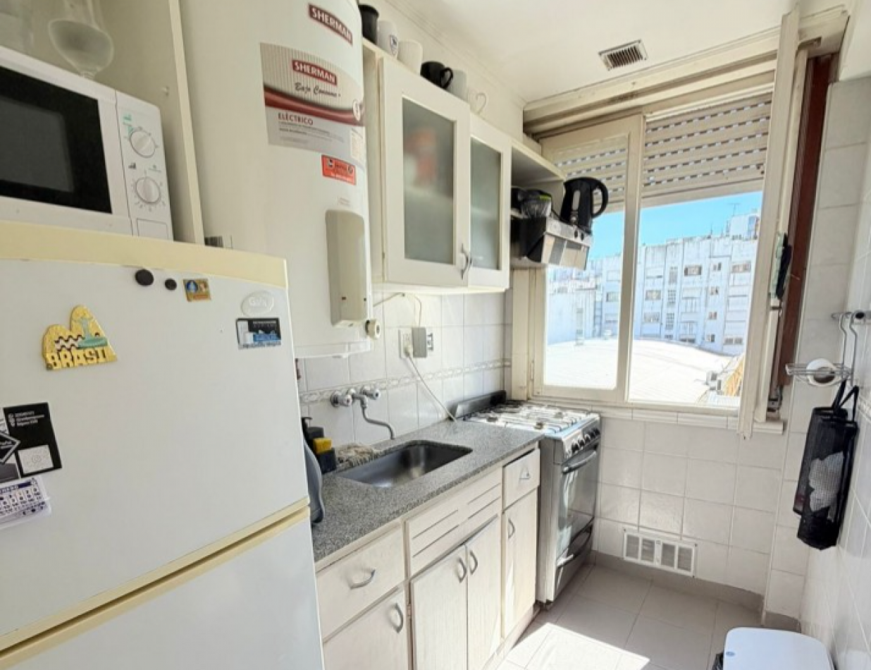 Departamento 2 Ambientes al frente - Plaza Colon - APTO CREDITO