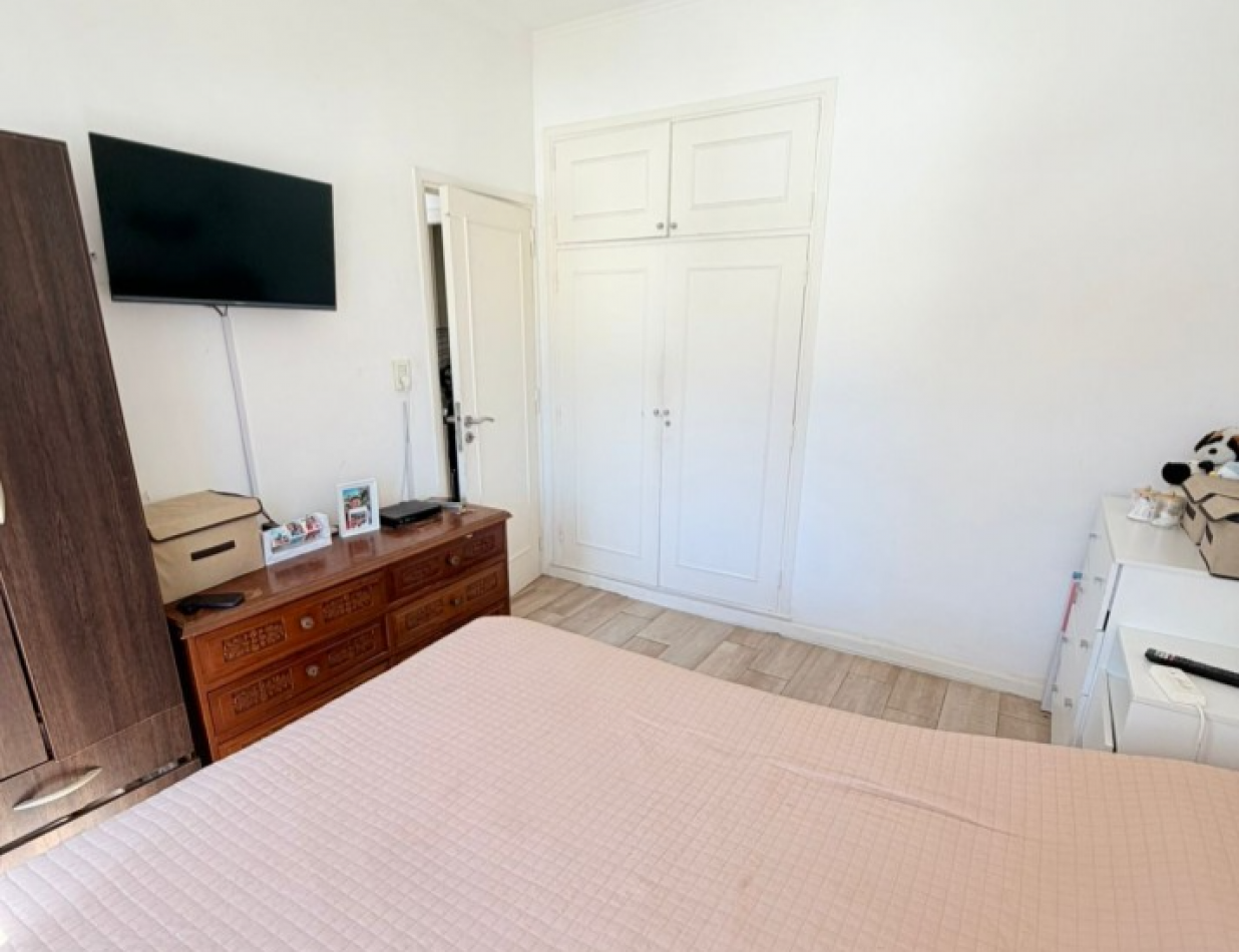 Departamento 2 Ambientes al frente - Plaza Colon - APTO CREDITO