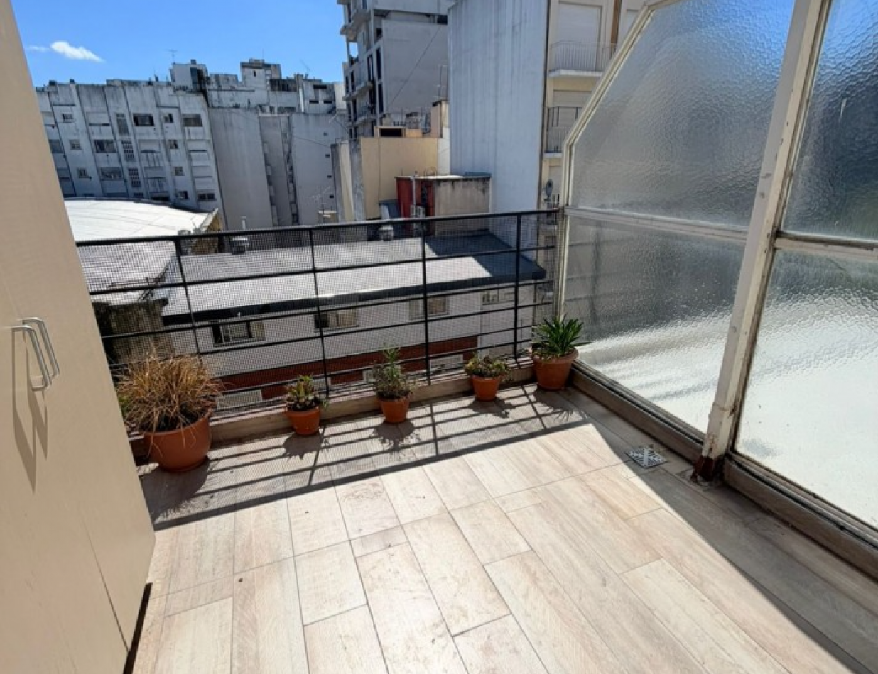 Departamento 2 Ambientes al frente - Plaza Colon - APTO CREDITO