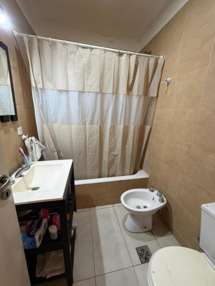 Departamento en PH 3 Ambientes - Planta Baja - Barrio Chauvin 