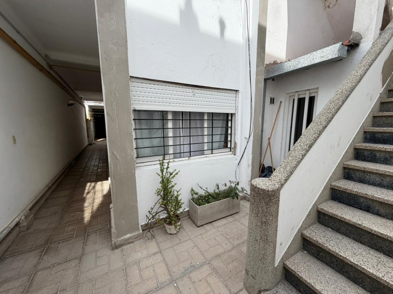 Departamento en PH 3 Ambientes - Planta Baja - Barrio Chauvin 