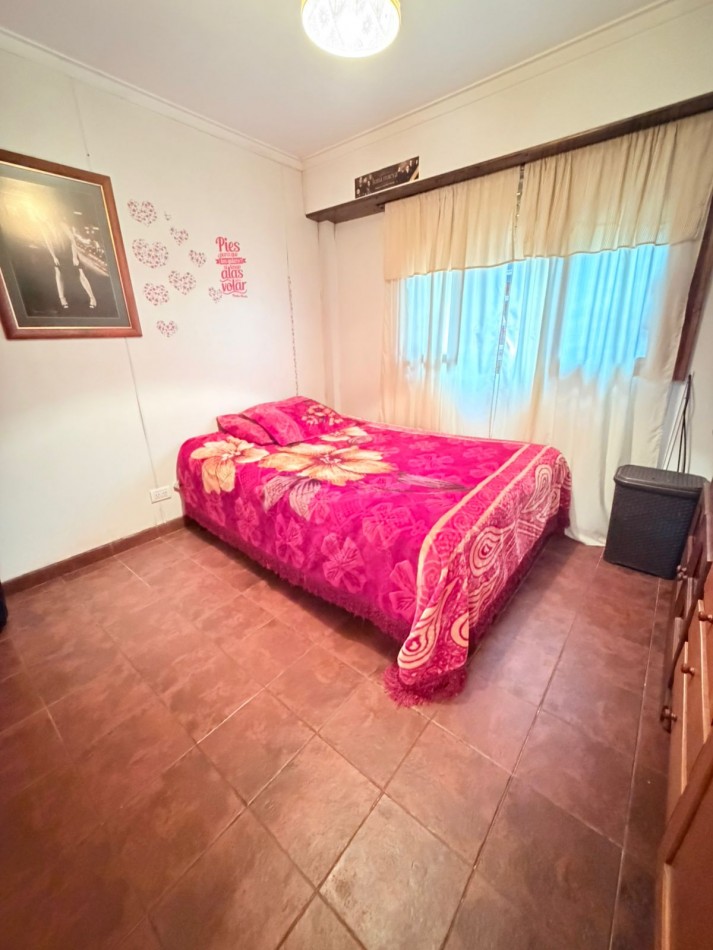 CHALET 3 AMBIENTES CON GARAGE, QUINCHO y amplio PATIO - Termas Huinco - APTO CREDITO