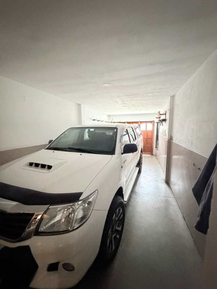 CHALET 3 AMBIENTES CON GARAGE, QUINCHO y amplio PATIO - Termas Huinco - APTO CREDITO