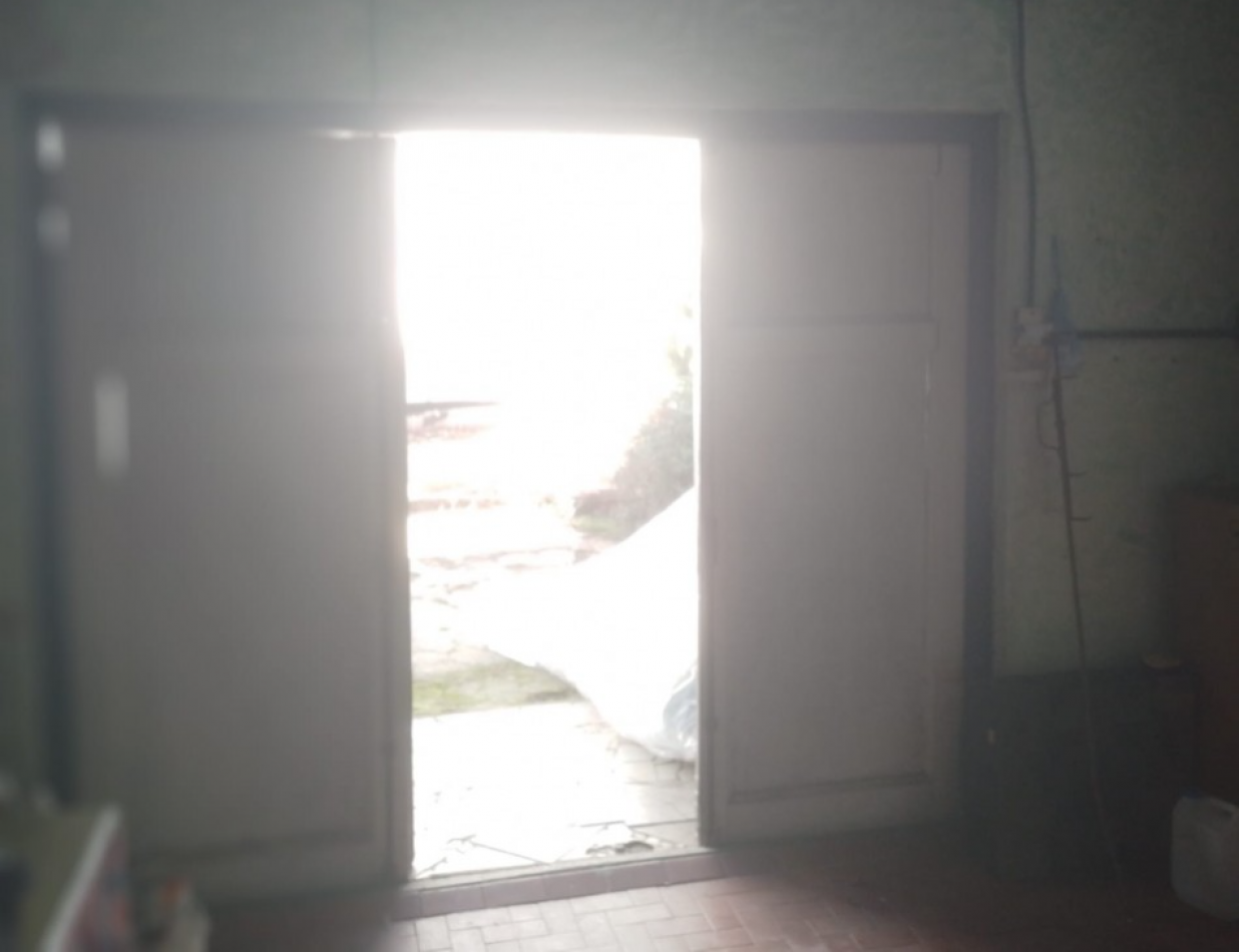 PH 3 Ambientes con cochera y patio- Planta Baja - Zona Champagnat.