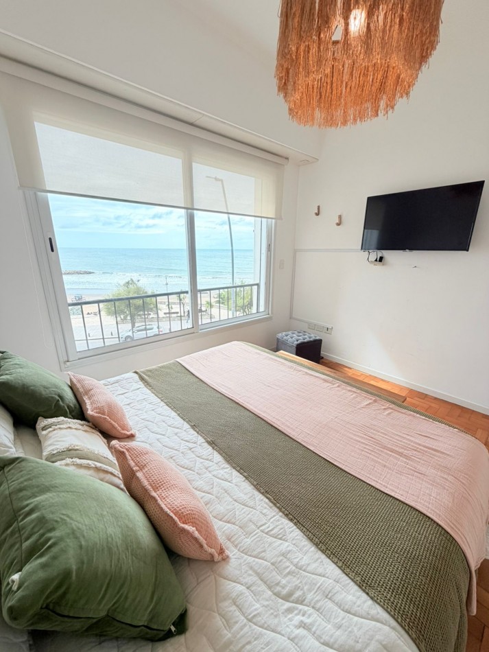 DEPARTAMENTO 3 AMBIENTES CON BALCON - FRENTE AL MAR - PLAYA VARESE